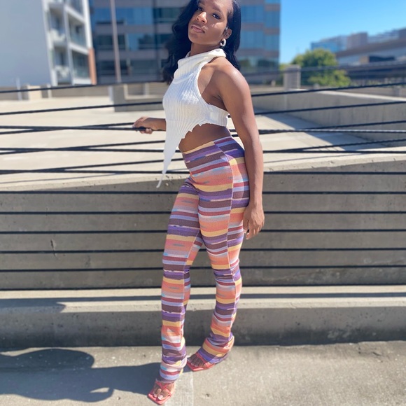 Extended colorful pants. Strechy. Never worn. Brand new from my boutique - Picture 2 of 5